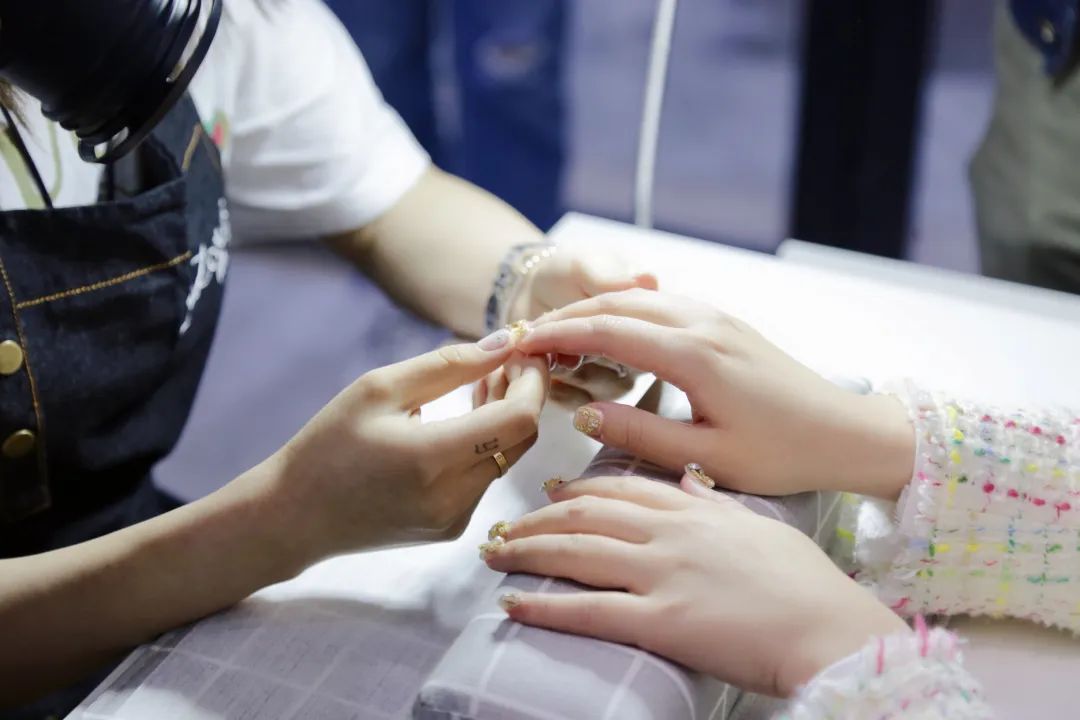 美容保健(图6) 美容保健(图5)