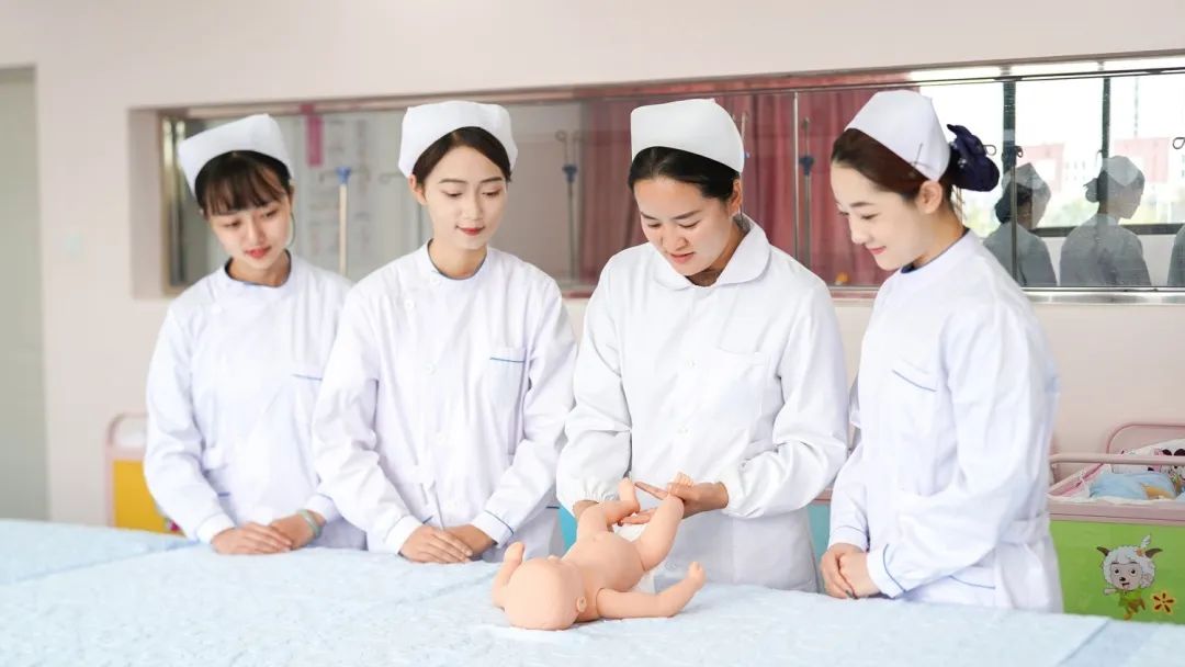 护理(图6) 护理(图6)