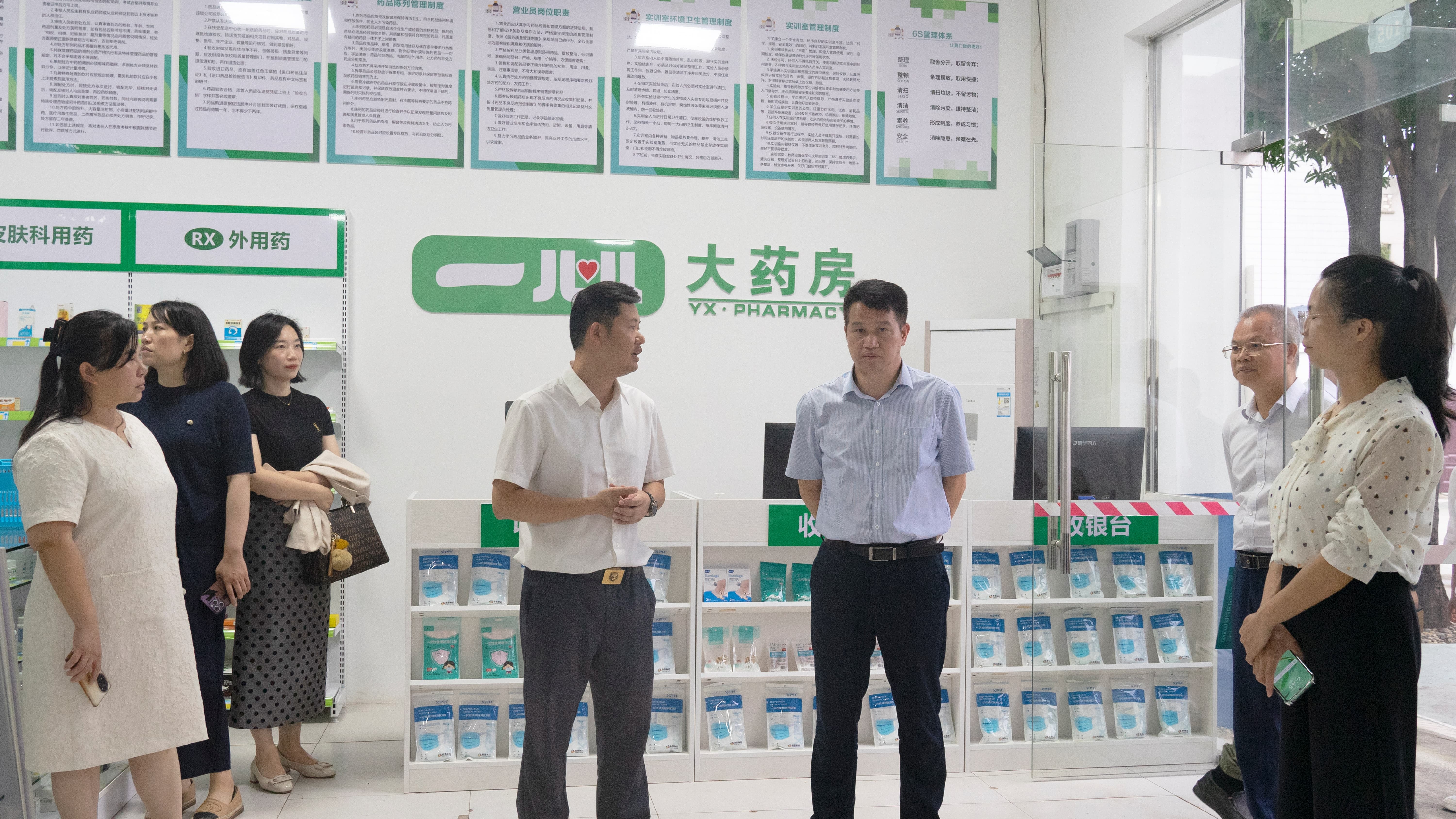 【校校交流 共谋发展】桂林市交通技工学校到我校交流学习(图4)