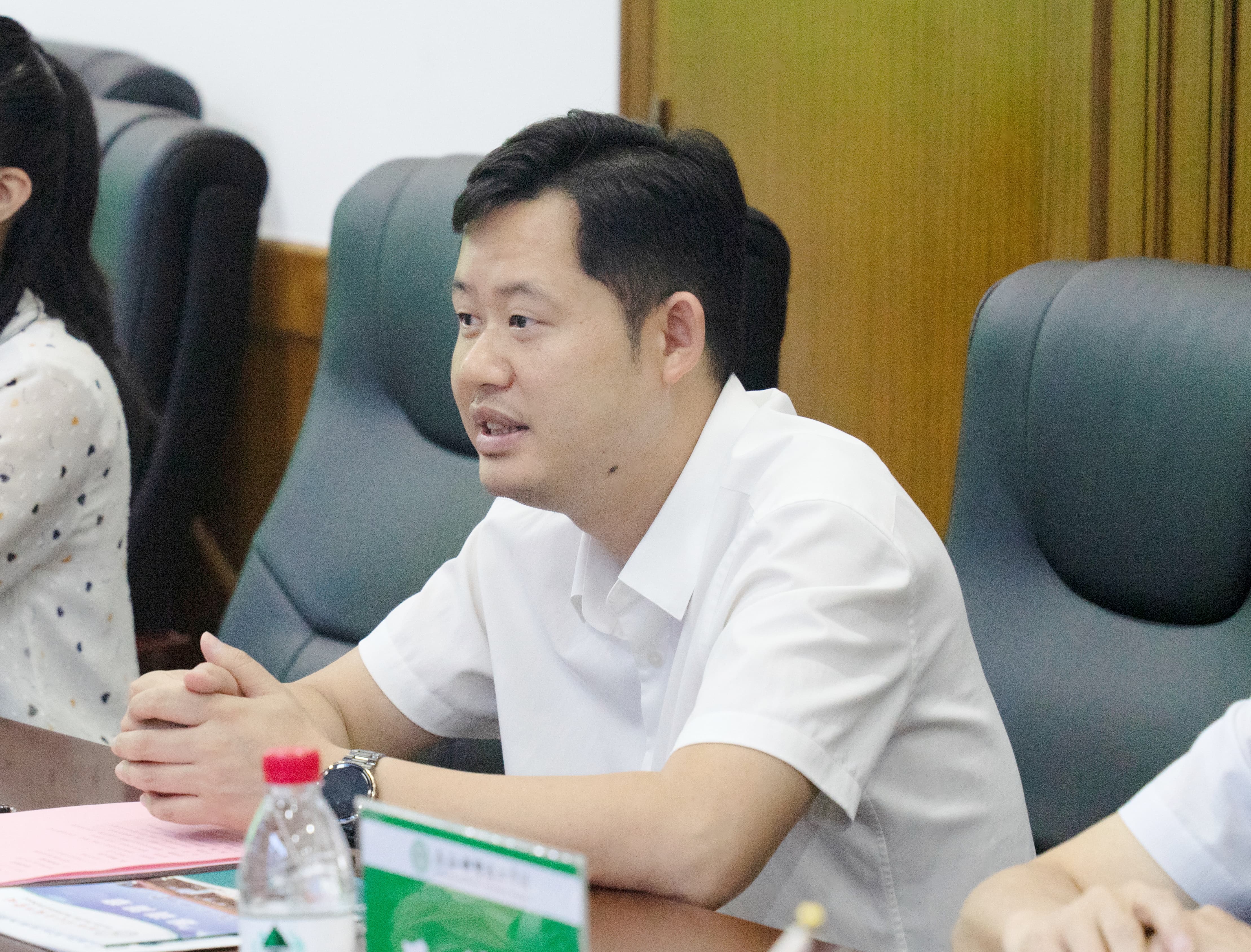 【校校交流 共谋发展】桂林市交通技工学校到我校交流学习(图2)