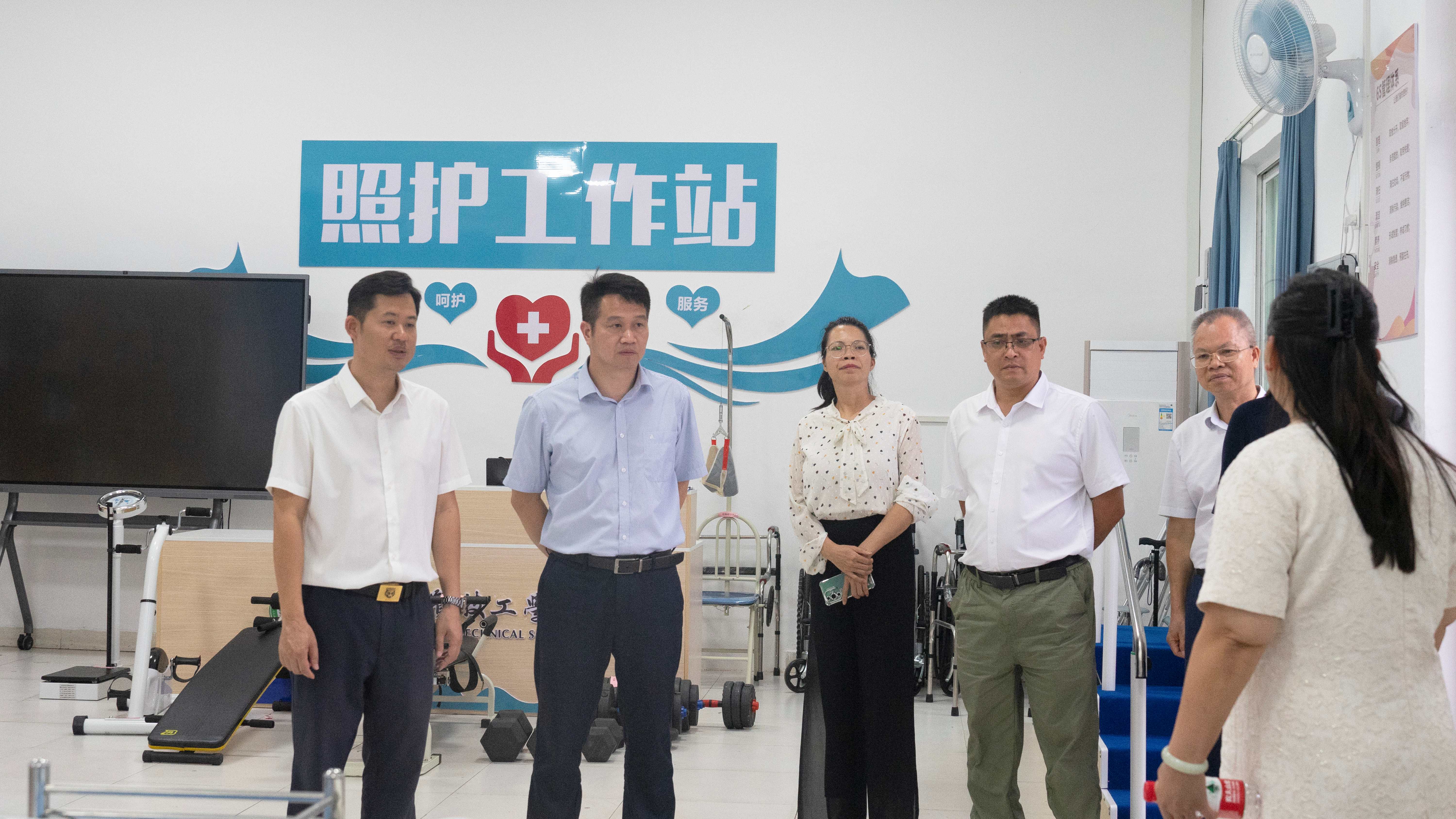 【校校交流 共谋发展】桂林市交通技工学校到我校交流学习(图5)