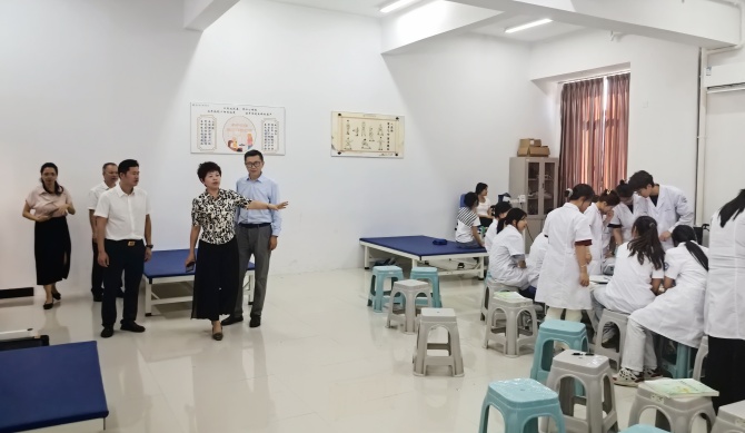 交流经验 共促康养 ——我校赴北海康养职业学院交流学习(图6)